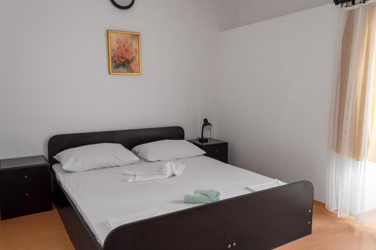 Apartments Ivica - Beachfront Drvenik  Chambre photo